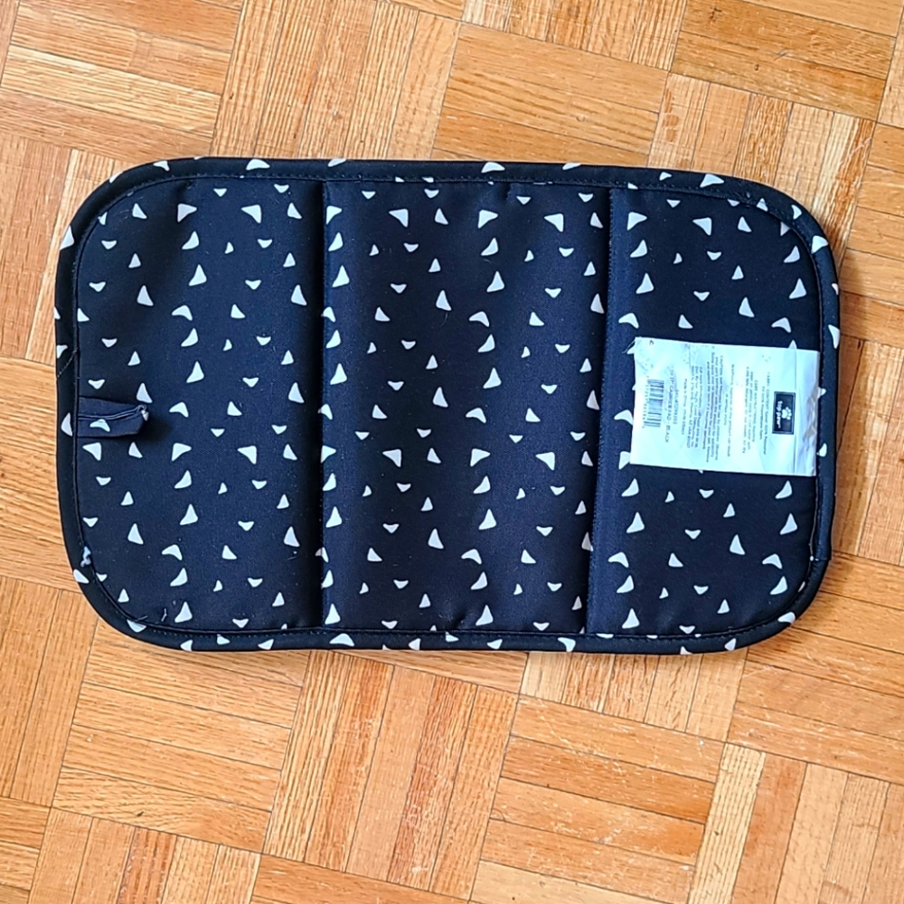 $5 add-on! Top Paw small travel dog mat/bed